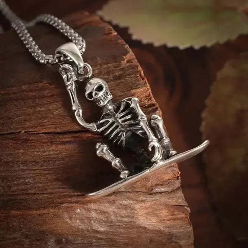 Punk Style Punished Man Skull Pendant Necklace Men Vintage Creative Hip Hop Personalized Necklace Party Jewelry Accessories