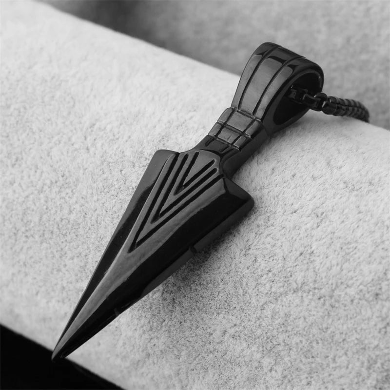 Hip Hop Fashion Rock Necklace Personalized Triangle Spearhead Men's Necklace Stainless Steel Metal Arrow Pendant Jewelry Chain