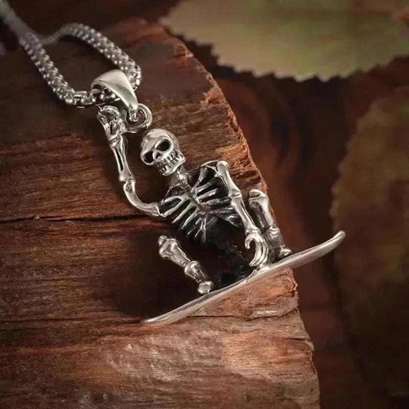 Punk Style Punished Man Skull Pendant Necklace Men Vintage Creative Hip Hop Personalized Necklace Party Jewelry Accessories