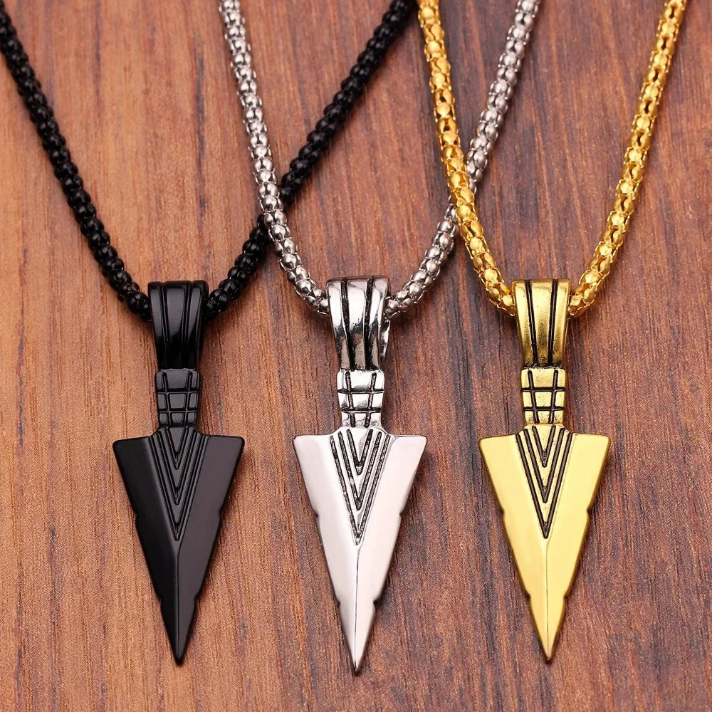 Hip Hop Fashion Rock Necklace Personalized Triangle Spearhead Men's Necklace Stainless Steel Metal Arrow Pendant Jewelry Chain